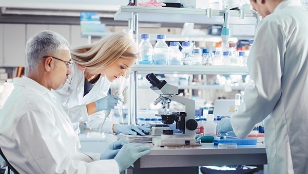 2020年澳洲生物醫學專業留學學費貴不貴？這7所頂級大學告訴你生物技術研究的真實成本